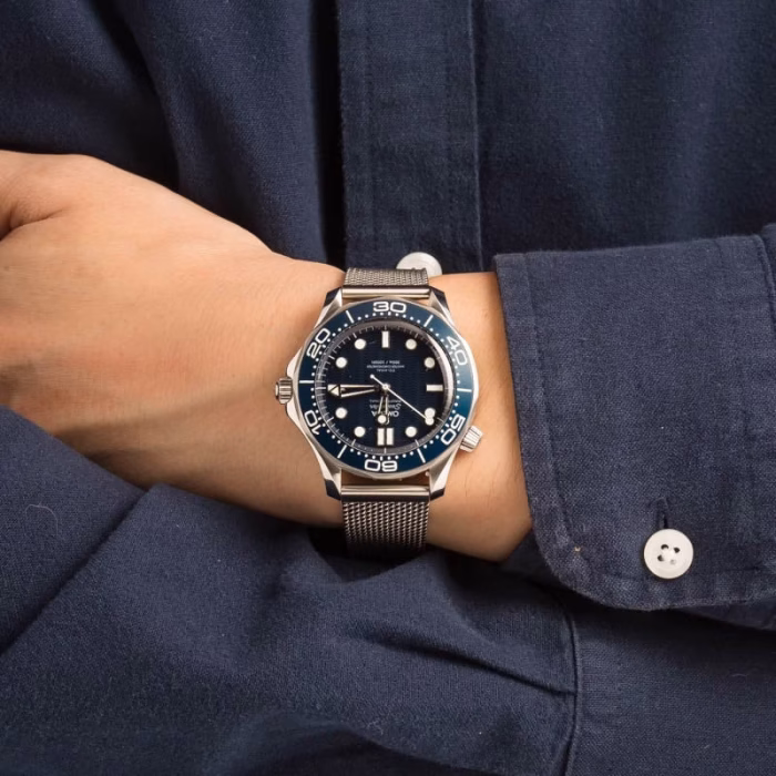 Used Omega Seamaster Diver 300M 210.30.42.20.03.002 163220w